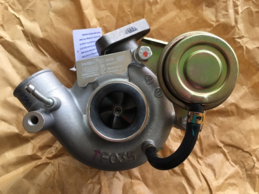 CAT307D 4M40增压器